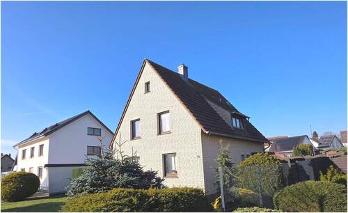 Außenansicht Front - 6 Zimmer Einfamilienhaus in Enger