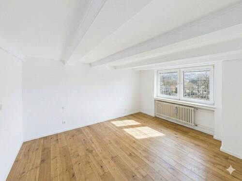 Schlafzimmer OG KI saniert - 