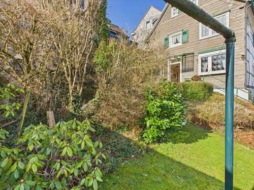 Garten - Einfamilienhaus mit 174,60 m&sup2; in Remscheid zum Kaufen