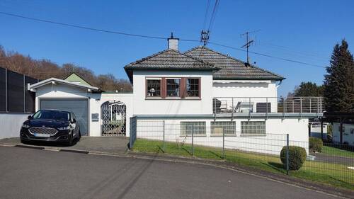 Seitenansicht - 6 Zimmer Einfamilienhaus zum Kaufen in Freilingen