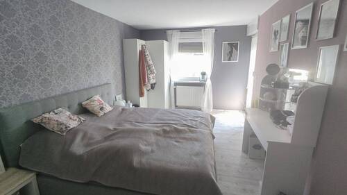 Schlafzimmer UG - 
