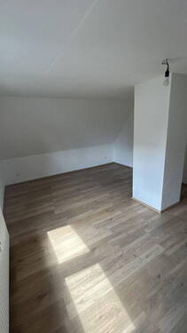 Schlafzimmer 2 - Etagenwohnung mit 74,00 m&sup2; in Villingen-Schwenningen zur Miete