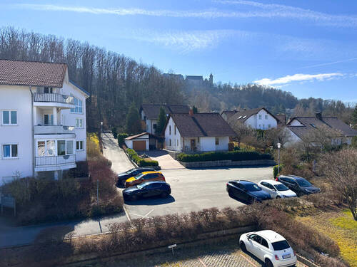 Ausblick Wohnzimmer - 3 Zimmer Etagenwohnung in Coburg / Cortendorf