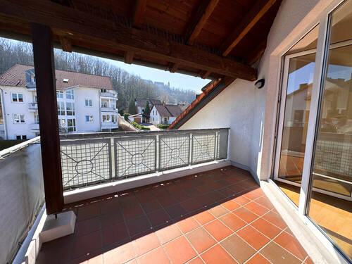 Balkon - Etagenwohnung mit 96,80 m² in Coburg / Cortendorf zum Kaufen