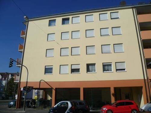 Aussenansicht - Nähe Diana Platz! kpl. neu renovierte 2-Zi.-Wohnung