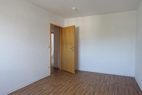 Schlafzimmer Blick zur Tür - 