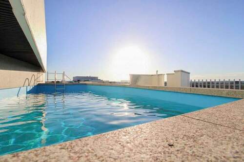 Pool befüllt - Dach - 