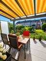 Ausblick in den Garten - Modernisiertes Familienhaus mit Traumgarten, Terrasse & Ausbaupotenzial