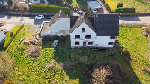 Rückansicht - 8 Zimmer Mehrfamilienhaus, Wohnhaus in Neustadt (Wied)
