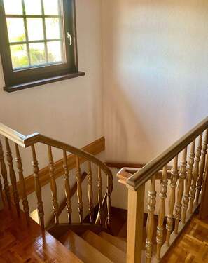 Treppenhaus zum Obergeschoss - 
