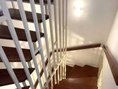 Treppe zum UG - 