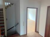 Diele - Reihenmittelhaus mit 135,00 m&sup2; in Worms / Pfeddersheim zur Miete
