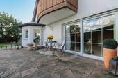 Terrasse Wohnzimmer - 9 Zimmer Einfamilienhaus in Genderkingen
