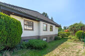 Garten seitlich am Haus - 