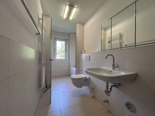 Badezimmer Erdgeschoss - 