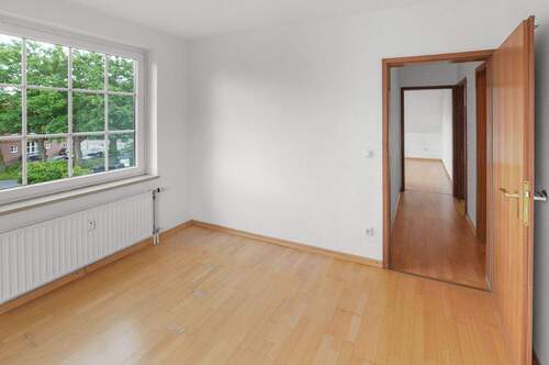 Gäste-/Arbeitszimmer - 