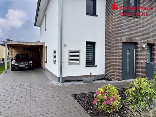 Außenansicht - 5 Zimmer Doppelhaushälfte in Bramsche