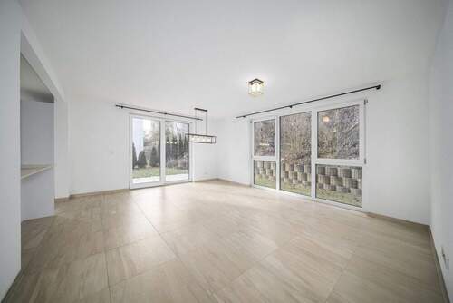 Wohn und Esszimmer - 