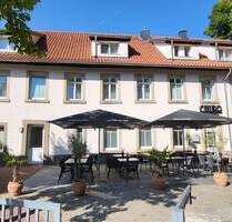 Saniertes Hotel mit Restaurant und Biergarten in Top-Lage von Hagen a.T.W. - Hagen am Teutoburger Wald