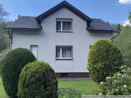 Ansicht - Gemütliches EFH mit idyllischen Grundstück