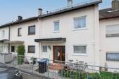 Hausansicht - 5 Zimmer Einfamilienhaus zum Kaufen in Hildrizhausen