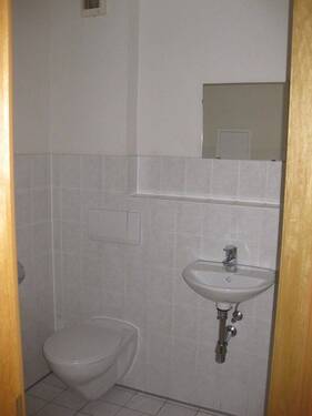 WC - 
