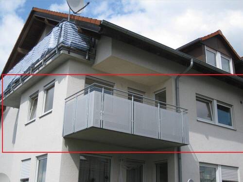 Süd-Balkon - 3 Zimmer Etagenwohnung zur Miete in Althengstett