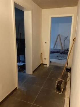 Flur - Bild 2 - - 