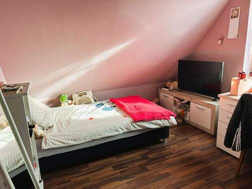 Schlaf-/Kinderzimmer - 