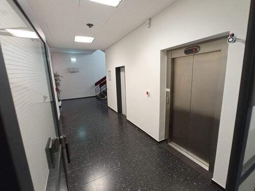 Fahrstuhl - 