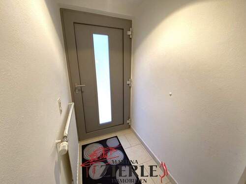 Ein-Ausgangsbereich - 