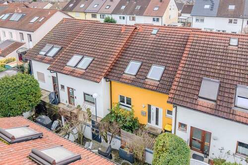 Titelbild - Unser neues Zuhause - modernisiertes Reihenhaus in Tamm