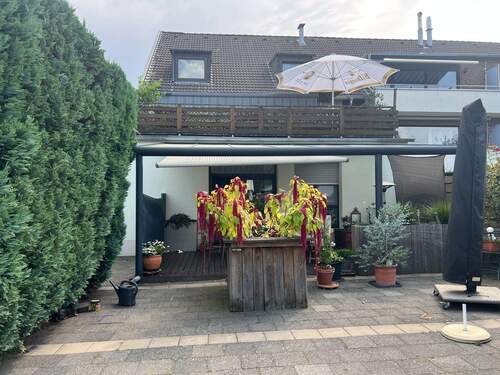 Gartenansicht - Mehrfamilienhaus, Wohnhaus mit 268,00 m² in Mönchengladbach zum Kaufen