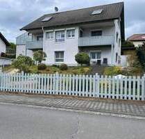 Modernes Einfamilienhaus mit Einliegerwohnung in traumhafter Blicklage mit Doppelgarage - Eisighofen