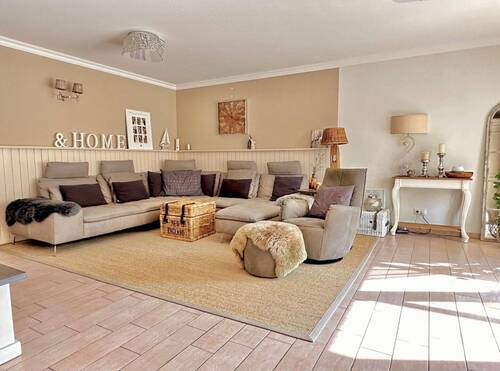 Wohnzimmer - 6 Zimmer Einfamilienhaus zum Kaufen in Selmsdorf