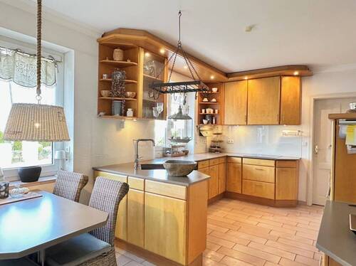 Küche mit Essbereich - 