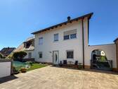 260423_WE-Schillerstr_02.jpg - 4 Zimmer Etagenwohnung zur Miete in Niederwerrn