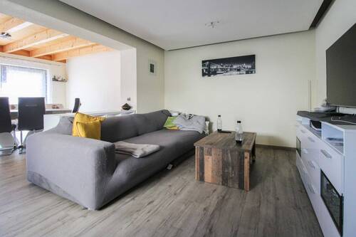 Wohnzimmer - Doppelhaushälfte mit 123,50 m&sup2; in Bitz zum Kaufen