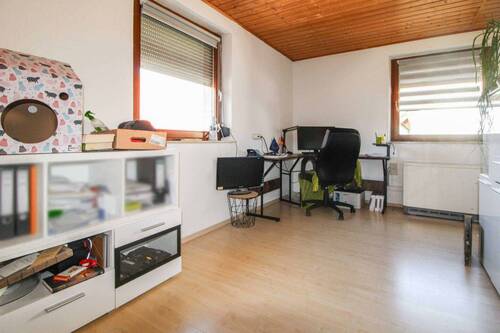 Büro Bild 1 - 