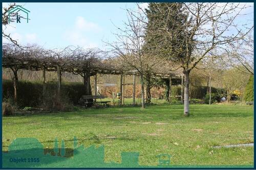 1955 Garten wie ein Park.jpg - 1 Zimmer Mehrfamilienhaus, Wohnhaus zum Kaufen in Dargun