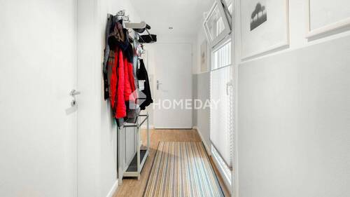 Flur 1 - 