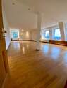Wohnzimmer - Großzügige 3-Zimmer-Wohnung im Ortskern von Bergstedt