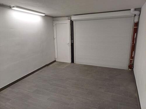 Garage Rolltor.jpg - 