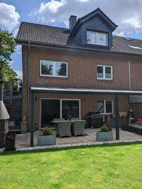 Überdachte Terrasse.jpg - 