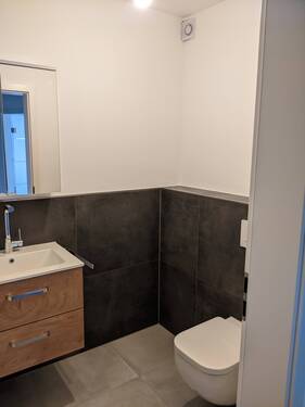 Gästetoilette.jpg - 3 Zimmer Etagenwohnung in Marl