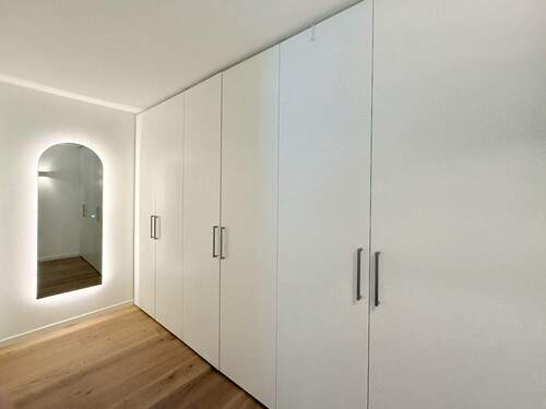 möblierte Ankleide - 