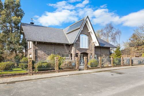 Titelbild - 5 Zimmer Einfamilienhaus zum Kaufen in Wangerland / Waddewarden