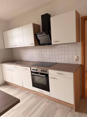 Einbauküche - 2 Zimmer Etagenwohnung in Altenburg