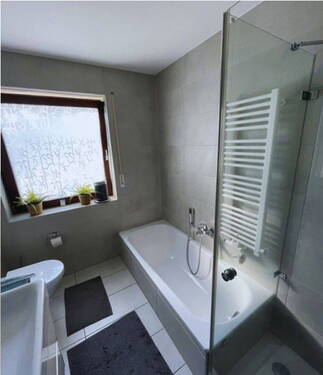 Bad Wohnung 2 - 