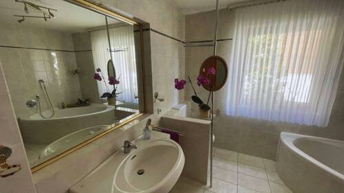 Bad Wohnung 1 - 